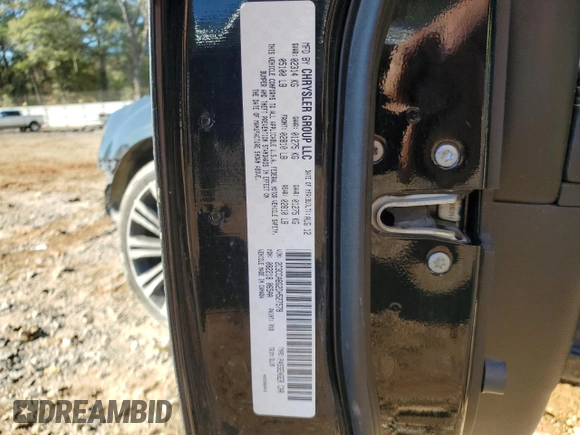 2013 Chrysler 300 S z VIN 2C3CCABG2DH527578, wystawiony jako Copart lot #81095624 z przebiegiem 217 456 mil mil oraz Szkoda całkowita • Salvage title. Historia ofert i sprzedaży dostępna na DreamBid. Obrazek 14.