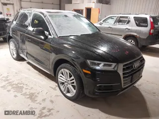 2018 Audi Q5 Prestige with VIN WA1CNBFY8J2196938, listed as a IAAI auction lot 41378940 with 84,236 mi miles. Bid and sale history available at carsss.com. Image 1.