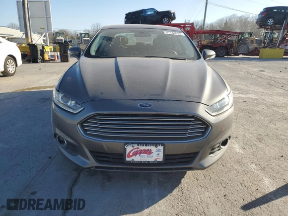 2013 Ford Fusion SE with VIN 3FA6P0HR0DR131823, listed as a Copart auction lot 47783035 with 111,290 mi miles and Non Repairable. Bid and sale history available at DreamBid. Image 5.