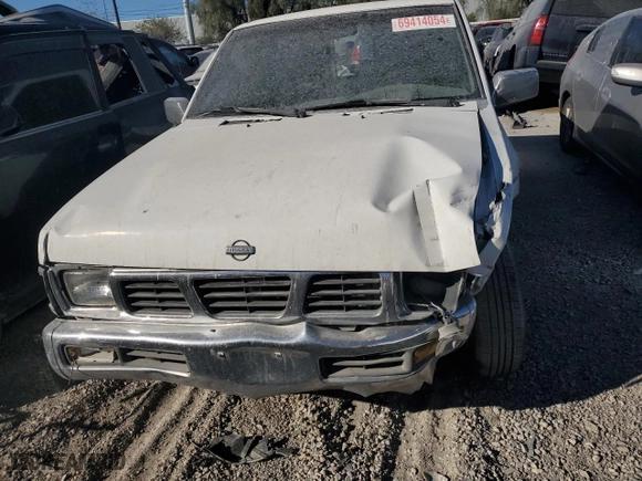 1994 Nissan Trucks 2WD with VIN 1N6SD11S1RC381059, listed as a Copart auction lot 69414054 with 182,312 mi miles and Salvage Title. Bid and sale history available at carsss.com. Image 5.