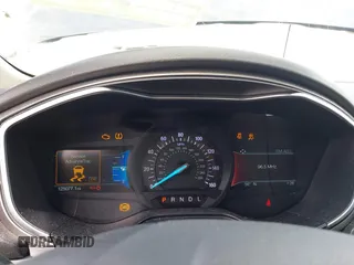 2019 Ford Fusion SE with VIN 3FA6P0H71KR255482, listed as a IAAI auction lot 41890864 with 125,077 mi miles. Bid and sale history available at carsss.com. Image 7.