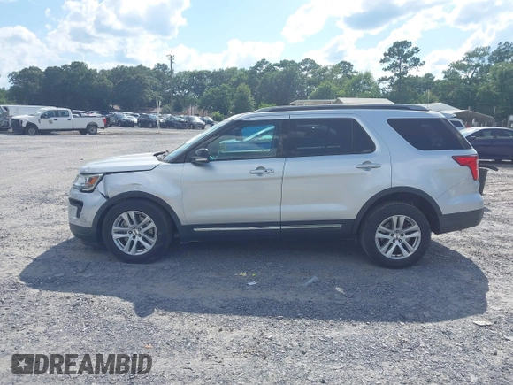 2018 Ford Explorer XLT z VIN 1FM5K8D81JGA36587, wystawiony jako IAAI lot #42534483 z przebiegiem 132 667 mil mil oraz . Historia ofert i sprzedaży dostępna na DreamBid. Obrazek 14.