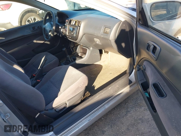 1999 Honda Civic DX with VIN 1HGEJ6120XL034343, listed as a IAAI auction lot 41691134 with 21,882 mi miles. Bid and sale history available at carsss.com. Image 5.