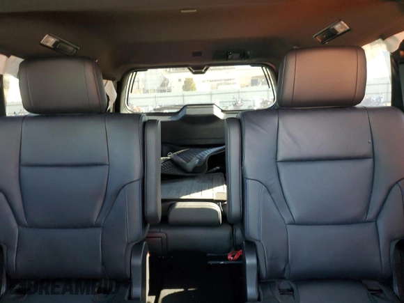 2024 Toyota Sequoia SR5 with VIN 7SVAAABA5RX021370, listed as a Copart auction lot 80050244 with 29,969 mi miles and Salvage Title. Bid and sale history available at carsss.com. Image 10.