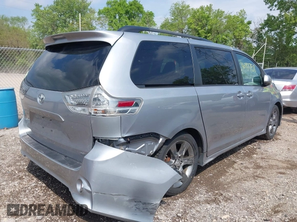 2011 Toyota Sienna SE with VIN 5TDXK3DC4BS152605, listed as a IAAI auction lot 42197758 with 202,829 mi miles and . Bid and sale history available at DreamBid. Image 6.