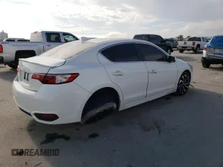 2018 Acura ILX Special Edition with VIN 19UDE2F41JA001292, listed as a Copart auction lot 43915975 with 144,857 mi miles and Salvage Title. Bid and sale history available at carsss.com. Image 3.