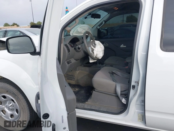 2016 Nissan Frontier S z VIN 1N6AD0ERXGN720948, wystawiony jako IAAI lot #41253397 z przebiegiem 90 128 mil mil oraz . Historia ofert i sprzedaży dostępna na DreamBid. Obrazek 5.