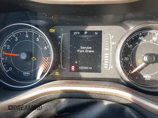 2015 Jeep Cherokee Latitude with VIN 1C4PJMCS0FW745949, listed as a IAAI auction lot 41289847 with 137,440 mi miles and . Bid and sale history available at carsss.com. Image 7.