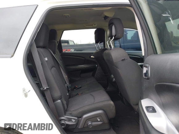 2019 Dodge Journey SE with VIN 3C4PDCBB1KT845643, listed as a IAAI auction lot 41877311 with 85,824 mi miles and . Bid and sale history available at DreamBid. Image 8.