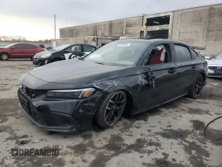 2022 Honda Civic Si z VIN 2HGFE1E57NH474392, wystawiony jako Copart lot #49392685 z przebiegiem 31 000 mil mil oraz Szkody całkowita. Historia ofert i sprzedaży dostępna na DreamBid. Obrazek 1.