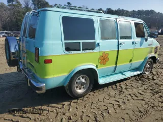 1993 Dodge Cargo with VIN 2B6HB21X5PK528473, listed as a Copart auction lot 43371745 with Not Provided miles and Salvage Title. Bid and sale history available at carsss.com. Image 3.