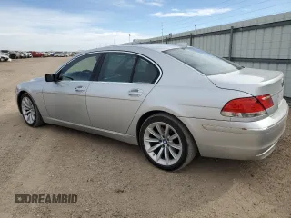 2008 BMW 7 Series 750i with VIN WBAHL83508DT13048, listed as a Copart auction lot 85141334 with 140,853 mi miles and Clean title. Bid and sale history available at DreamBid. Image 2.