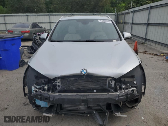 2018 BMW X1 sDrive28i z VIN WBXHU7C32J3H44095, wystawiony jako Copart lot #53780865 z przebiegiem Nie podano mil oraz Szkody całkowita. Historia ofert i sprzedaży dostępna na DreamBid. Obrazek 5.