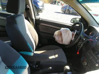 2009 Chevrolet Aveo 1LT with VIN KL1TD66E49B302519, listed as a IAAI auction lot 41740763 with 82,033 mi miles and . Bid and sale history available at DreamBid. Image 5.