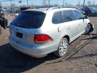 2011 Volkswagen Jetta SportWagen TDI with VIN 3VWPL7AJ0BM672093, listed as a IAAI auction lot 41849075 with 205,684 mi miles. Bid and sale history available at carsss.com. Image 4.