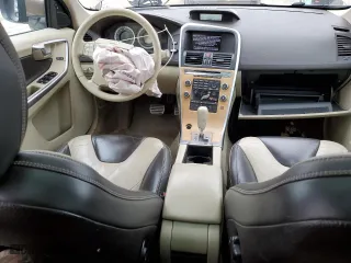 2010 Volvo XC60 3.0T with VIN YV4992DZ1A2021007, listed as a Copart auction lot 52097875 with 0 mi miles and Salvage Title. Bid and sale history available at carsss.com. Image 8.