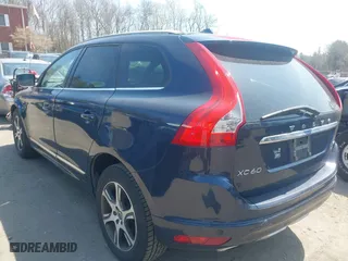 2015 Volvo XC60 T6 with VIN YV4902RK5F2762130, listed as a IAAI auction lot 42080997 with 174,623 mi miles. Bid and sale history available at carsss.com. Image 3.