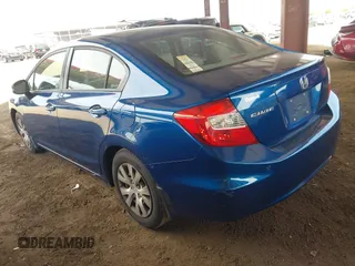 2012 Honda Civic LX z VIN 19XFB2F51CE359968, wystawiony jako IAAI lot #42350373 z przebiegiem 126 215 mil mil oraz . Historia ofert i sprzedaży dostępna na DreamBid. Obrazek 3.