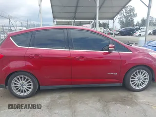 2013 Ford C-Max SEL with VIN 1FADP5BU8DL505854, listed as a IAAI auction lot 42121091 with Not Provided miles. Bid and sale history available at carsss.com. Image 12.