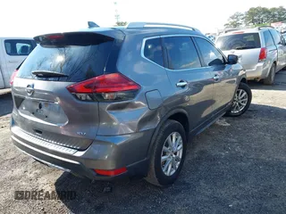 2017 Nissan Rogue S with VIN KNMAT2MT1HP611184, listed as a IAAI auction lot 41632876 with 142,488 mi miles. Bid and sale history available at carsss.com. Image 4.