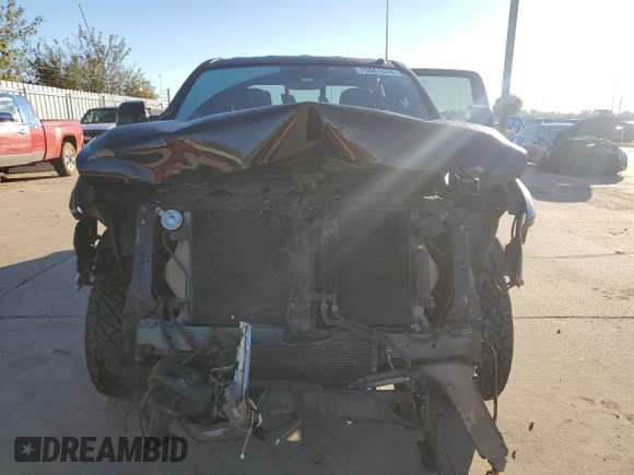 2018 Nissan Titan XD SV with VIN 1N6BA1F48JN520938, listed as a Copart auction lot 79501474 with 262,120 mi miles and Salvage Title. Bid and sale history available at carsss.com. Image 5.