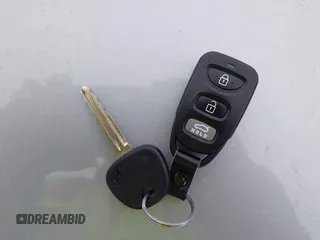 2020 Hyundai Elantra SE z VIN KMHD74LF6LU071510, wystawiony jako IAAI lot #41755598 z przebiegiem 40 952 mil mil oraz . Historia ofert i sprzedaży dostępna na DreamBid. Obrazek 11.