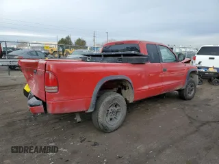 1998 Dodge Dakota SLT with VIN 1B7GG22Y5WS699664, listed as a Copart auction lot 84112654 with 268,517 mi miles and Salvage Title. Bid and sale history available at carsss.com. Image 3.