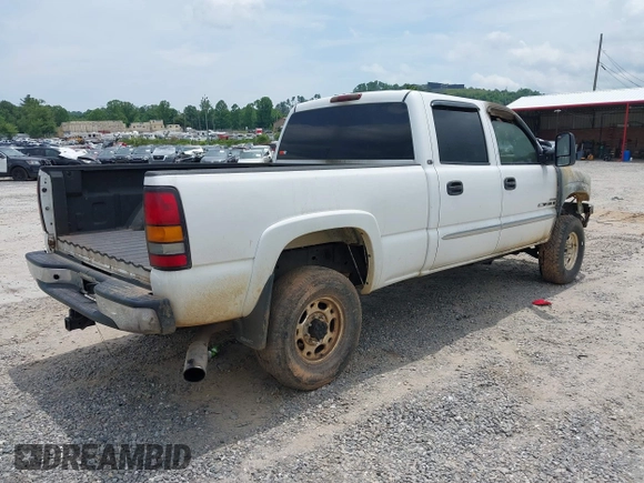 2006 GMC Sierra 2500HD SL with VIN 1GTHK23D26F227168, listed as a IAAI auction lot 42296827 with Not provided miles and . Bid and sale history available at DreamBid. Image 4.