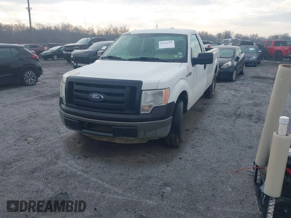 2011 Ford F-150 XL with VIN 1FTMF1CM3BKE12845, listed as a IAAI auction lot 41461555 with 263,480 mi miles. Bid and sale history available at carsss.com. Image 2.