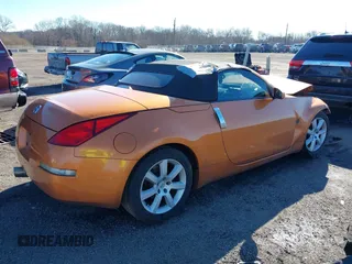 2004 Nissan 350Z Touring z VIN JN1AZ36A24T000472, wystawiony jako IAAI lot #38684053 z przebiegiem 65 769 mil mil oraz . Historia ofert i sprzedaży dostępna na DreamBid. Obrazek 4.