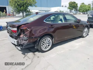 2016 Lexus ES 330 z VIN JTHBK1GG4G2215096, wystawiony jako IAAI lot #42369079 z przebiegiem 84 032 mil mil oraz . Historia ofert i sprzedaży dostępna na DreamBid. Obrazek 4.