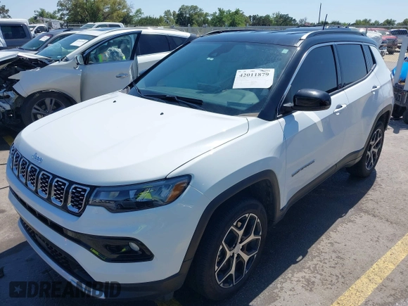 2024 Jeep Compass Limited с VIN 3C4NJDCN1RT142729, выставлен на аукционе IAAI как лот 42011879 с пробегом 8 693 миль миль и . История ставок и продаж доступна на DreamBid. Изображение 2.