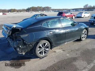 2020 Nissan Maxima SV with VIN 1N4AA6CV0LC371891, listed as a IAAI auction lot 40829323 with 90,339 mi miles. Bid and sale history available at carsss.com. Image 4.