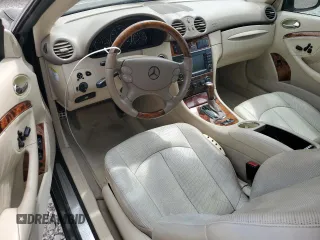 2006 Mercedes-Benz CLK-Class 3.5L with VIN WDBTK56G26T069271, listed as a Copart auction lot 52191604 with 117,124 mi miles and Salvage Title. Bid and sale history available at carsss.com. Image 8.