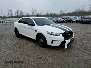 2015 Ford Police Interceptor с VIN 1FAHP2MT7FG168030, выставлен на аукционе Copart как лот 54515785 с пробегом 112 082 миль миль и Списание • Salvage title. История ставок и продаж доступна на DreamBid. Изображение 13.
