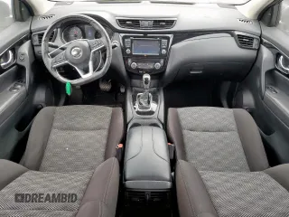 2017 Nissan Rogue SV z VIN JN1BJ1CP2HW027992, wystawiony jako Copart lot #53279025 z przebiegiem 110 370 mil mil oraz Szkoda całkowita • Salvage title. Historia ofert i sprzedaży dostępna na DreamBid. Obrazek 8.