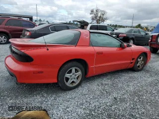 2001 Pontiac Firebird with VIN 2G2FS22K312101830, listed as a Copart auction lot 46037725 with 201,184 mi miles and Clean Title. Bid and sale history available at carsss.com. Image 3.