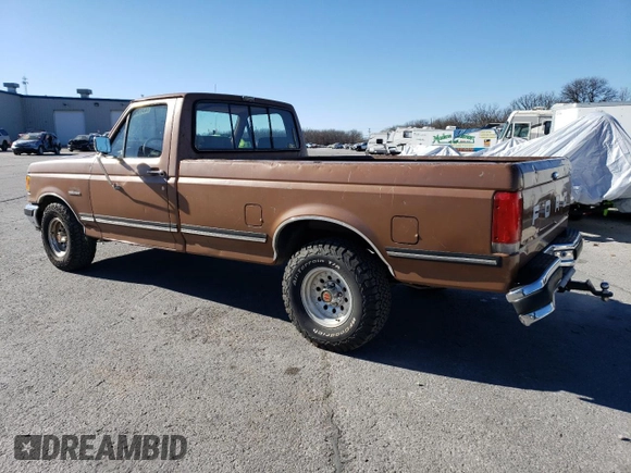 1991 Ford F-150 with VIN 1FTDF15Y3MPA14511, listed as a Copart auction lot 83496644 with 13,111 mi miles and Clean Title. Bid and sale history available at carsss.com. Image 2.