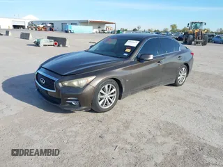 2014 Infiniti Q50 with VIN JN1BV7AP8EM683390, listed as a IAAI auction lot 40941679 with 154,408 mi miles. Bid and sale history available at carsss.com. Image 2.