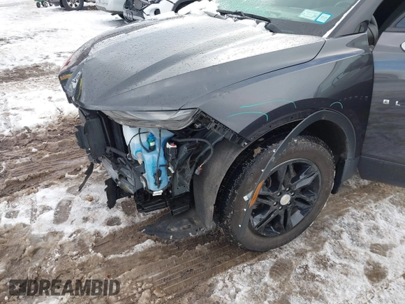 2021 Chevrolet Blazer LT z VIN 3GNKBHR48MS547322, wystawiony jako IAAI lot #41329653 z przebiegiem 82 867 mil mil oraz . Historia ofert i sprzedaży dostępna na DreamBid. Obrazek 18.