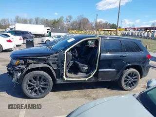 2017 Jeep Grand Cherokee Altitude with VIN 1C4RJEAG2HC880691, listed as a IAAI auction lot 41892221 with 116,008 mi miles and . Bid and sale history available at DreamBid. Image 15.