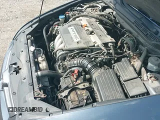 2005 Honda Accord EX-L with VIN 1HGCM55895A124140, listed as a IAAI auction lot 42648032 with 232,119 mi miles and . Bid and sale history available at DreamBid. Image 19.