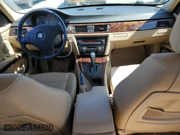 2008 BMW 3 Series 328i with VIN WBAVC57548NK78262, listed as a Copart auction lot 71132994 with 120,872 mi miles and Clean title. Bid and sale history available at DreamBid. Image 8.