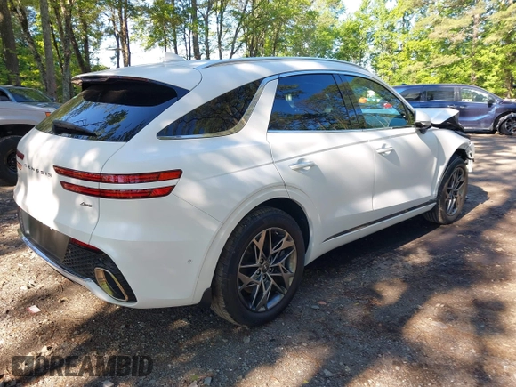 2023 Genesis GV70 2.5T z VIN KMUMADTB9PU098982, wystawiony jako IAAI lot #42335587 z przebiegiem 20 215 mil mil oraz . Historia ofert i sprzedaży dostępna na DreamBid. Obrazek 4.