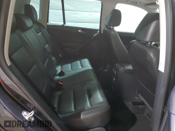 2012 Volkswagen Tiguan SE with VIN WVGBV7AX2CW525234, listed as a Copart auction lot 61307915 with 123,938 mi miles and Clean title. Bid and sale history available at DreamBid. Image 11.