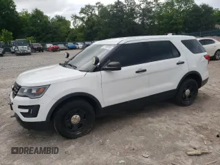 2017 Ford Police Interceptor Utility с VIN 1FM5K8AR0HGD26178, выставлен на аукционе Copart как лот 61197785 с пробегом 163 773 миль миль и Чистый • Clean title. История ставок и продаж доступна на DreamBid. Изображение 1.