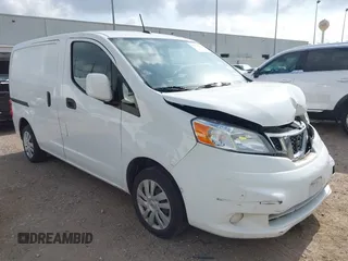 2020 Nissan NV200 SV z VIN 3N6CM0KN9LK703701, wystawiony jako IAAI lot #42401438 z przebiegiem 76 186 mil mil oraz . Historia ofert i sprzedaży dostępna na DreamBid. Obrazek 1.