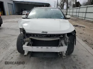 2019 Jeep Compass Altitude with VIN 3C4NJCBB5KT649267, listed as a Copart auction lot 45898625 with 39,751 mi miles and Salvage Title. Bid and sale history available at carsss.com. Image 5.