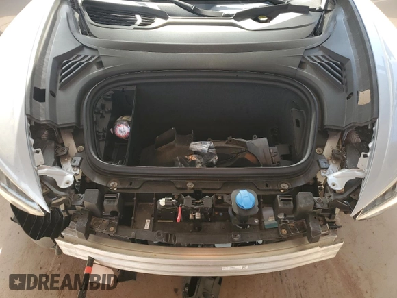 2022 Audi e-tron GT Prestige z VIN WAUDJBFW0N7003885, wystawiony jako Copart lot #41626575 z przebiegiem 21 343 mil mil oraz Szkody całkowita. Historia ofert i sprzedaży dostępna na DreamBid. Obrazek 12.