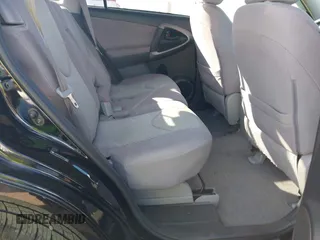 2007 Toyota RAV4 with VIN JTMZD33V376043839, listed as a IAAI auction lot 41670983 with 181,499 mi miles. Bid and sale history available at carsss.com. Image 8.